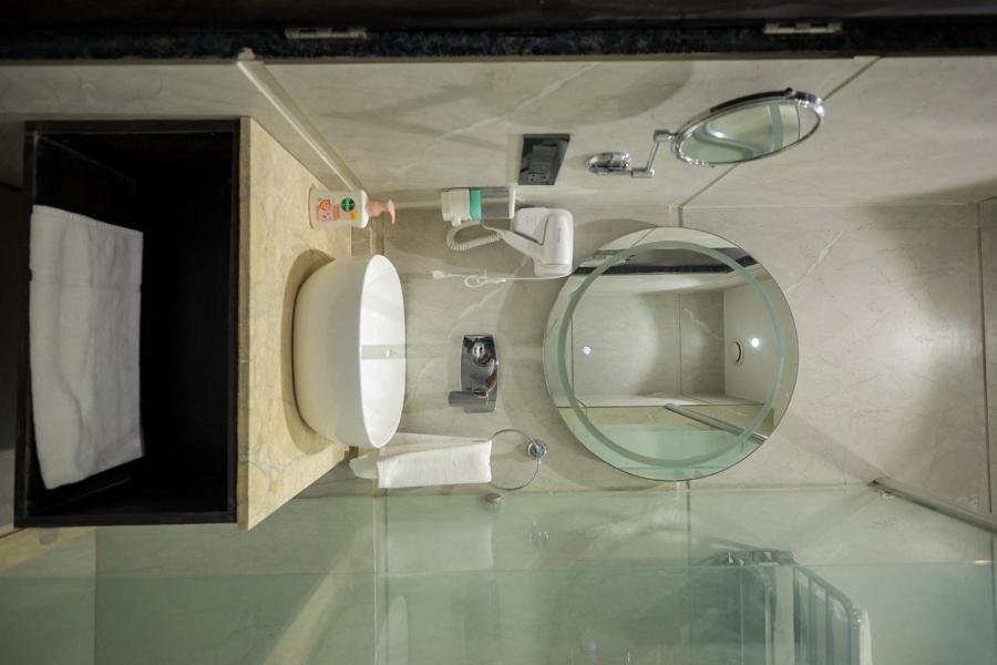 Hotel Midas Inn Mathura Dış mekan fotoğraf